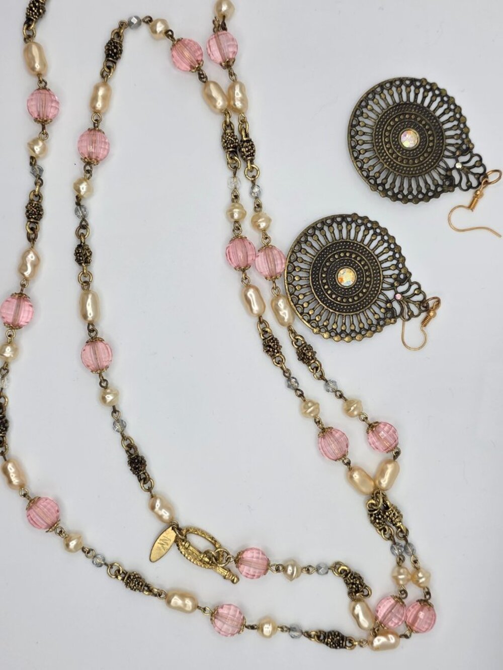 Premier Designs Nova Earrings & NY Pink Pearl 44" Necklace Set